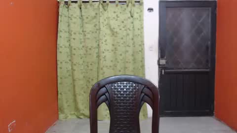 CALL ME LOVE  LAURA online show from 01/18/25, 03:53