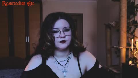 Miss Laura online show from 06/01/26, 05:25