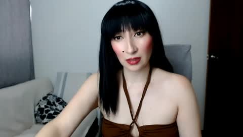 Snapshot of laura_pervert_ chatting on 05/27/26, 09:45 Laura online show from 05/27/26, 09:45