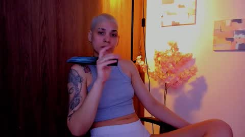 Laura Rose online show from 03/18/26, 06:49