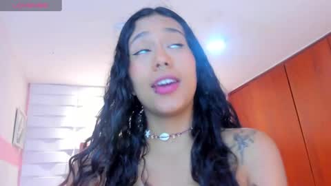 Snapshot of laura_smith33 chatting on 01/09/25, 02:40 laura online show from 01/09/25, 02:40
