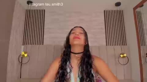 Snapshot of laura_smith33 chatting on 09/20/25, 03:46 laura online show from 09/20/25, 03:46