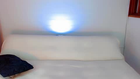 Laura online show from 02/23/25, 11:47