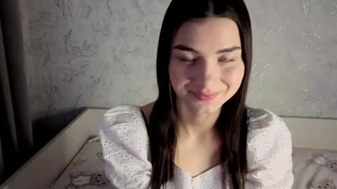 Laura online show from 03/18/26, 12:30