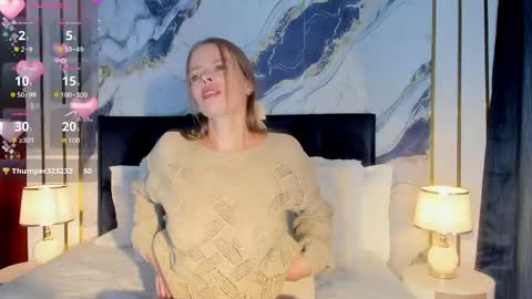 Snapshot of laurablue_ chatting on 05/05/26, 08:17 Laura Blue online show from 05/05/26, 08:17