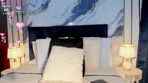 Snapshot of laurablue_ chatting on 05/07/26, 08:47 Laura Blue online show from 05/07/26, 08:47