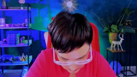 lauradavidsons online show from 11/26/25, 12:28