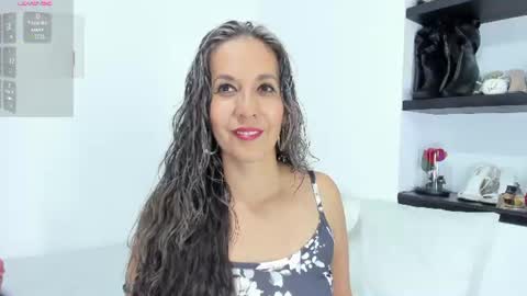 Laura online show from 07/16/26, 01:55