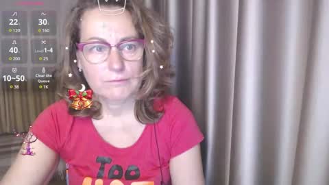 Snapshot of lauraoven1 chatting on 12/11/24, 07:31 Lauraoven1 online show from 12/11/24, 07:31