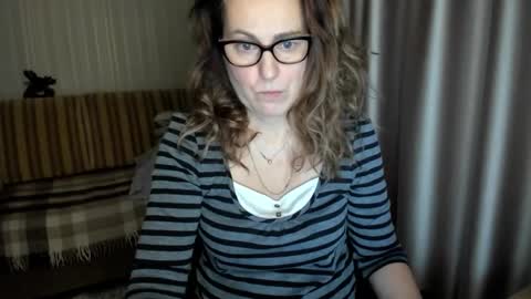 Lauraoven1 online show from 01/18/26, 01:15