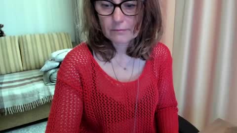 Snapshot of lauraoven1 chatting on 06/02/26, 07:32 Lauraoven1 online show from 06/02/26, 07:32
