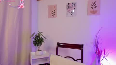 Laurita Aries  online show from 10/01/25, 10:21