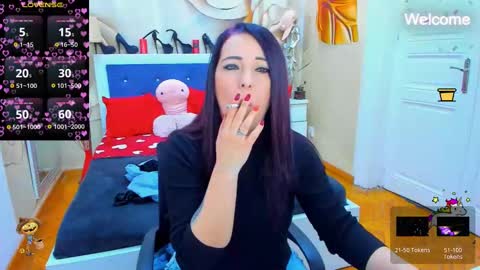 Snapshot of laurasinfull chatting on 02/03/25, 04:14 Laura online show from 02/03/25, 04:14