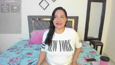 Snapshot of laurasofia01 chatting on 10/22/25, 03:07 laurasofia01 online show from 10/22/25, 03:07