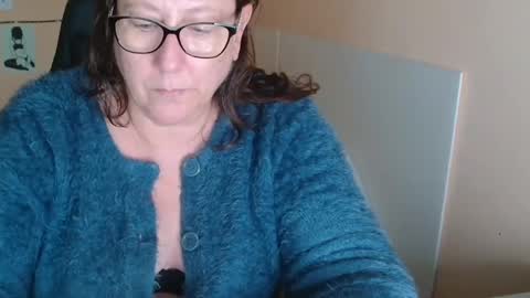 laureanne online show from 12/02/24, 09:24