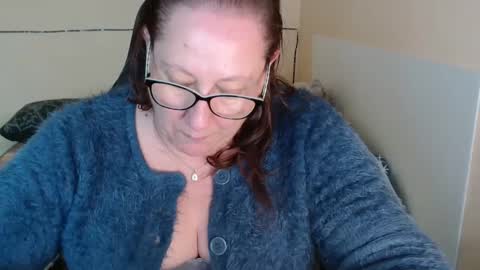 laureanne online show from 02/18/25, 02:49