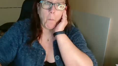 laureanne online show from 02/24/25, 02:58