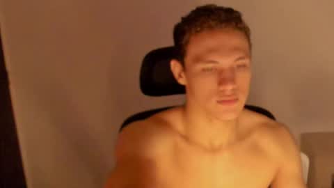 Snapshot of laureent__ chatting on 02/26/26, 08:02 Laureent online show from 02/26/26, 08:02