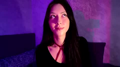 laurelimaino online show from 08/05/26, 04:21