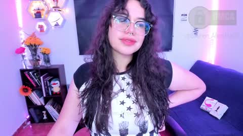  Im Lauren  independent model   online show from 01/01/25, 02:09