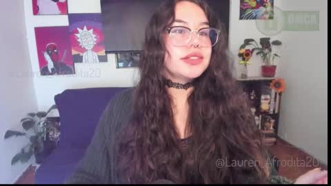  Im Lauren  independent model   online show from 01/11/26, 12:37