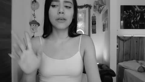 Lauren online show from 12/14/24, 08:40