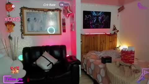 Lauren online show from 12/30/24, 02:53