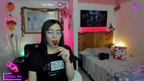 Lauren online show from 02/02/25, 09:08