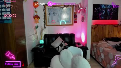 Lauren online show from 02/25/25, 01:52