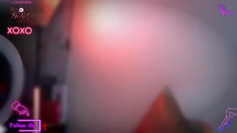 Lauren online show from 09/23/25, 12:46