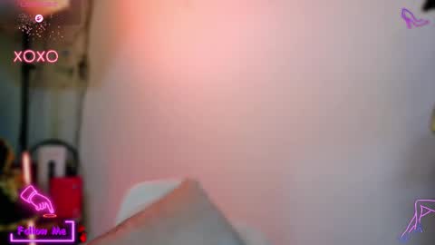 Lauren online show from 11/20/25, 06:02