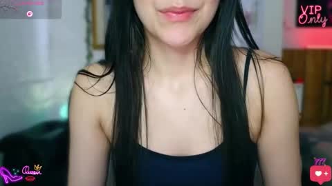 Snapshot of lauren_sweet7 chatting on 05/15/26, 04:08 Lauren online show from 05/15/26, 04:08