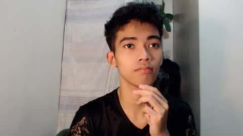 laurence_cuttieguyhere online show from 07/16/26, 01:28