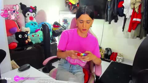 Snapshot of laurencesophiets chatting on 09/09/25, 10:20 SF online show from 09/09/25, 10:20