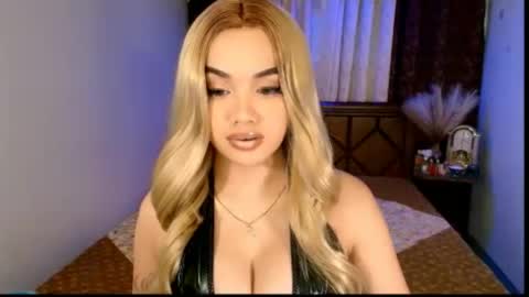 sexy lauren online show from 06/30/26, 09:38