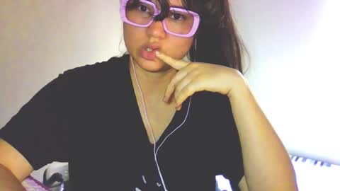 onlyfan laureng7 - 7 laureng2 online show from 03/10/26, 05:18