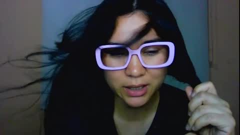 Snapshot of laurengirls1 chatting on 05/01/26, 01:21 onlyfan laureng7 - 7 laureng2 online show from 05/01/26, 01:21