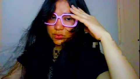Snapshot of laurengirls1 chatting on 05/04/26, 02:24 onlyfan laureng7 - 7 laureng2 online show from 05/04/26, 02:24
