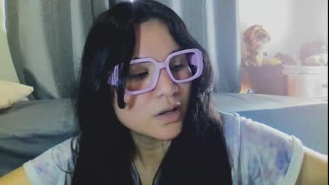 Snapshot of laurengirls1 chatting on 05/19/26, 02:45 onlyfan laureng7 - 7 laureng2 online show from 05/19/26, 02:45