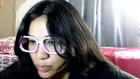 Snapshot of laurengirls1 chatting on 06/01/26, 11:56 onlyfan laureng7 - 7 laureng2 online show from 06/01/26, 11:56