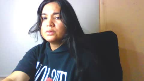 Snapshot of laurengirls1 chatting on 07/12/26, 01:13 onlyfan laureng7 - 7 laureng2 online show from 07/12/26, 01:13