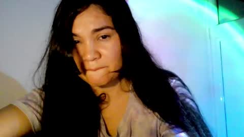 Snapshot of laurengirls1 chatting on 07/16/26, 01:55 onlyfan laureng7 - 7 laureng2 online show from 07/16/26, 01:55