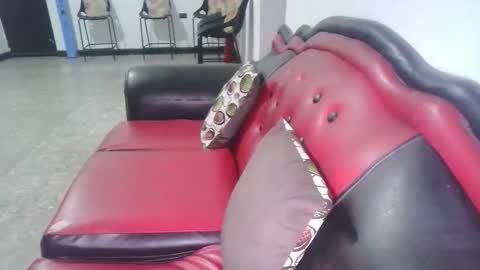 laurenhot94 online show from 11/01/25, 01:07