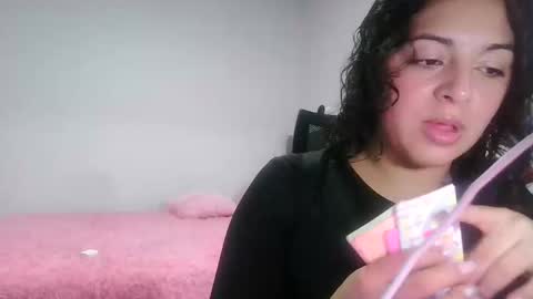 laurenhot94 online show from 02/20/26, 09:37