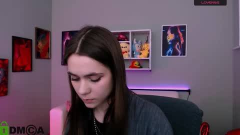 Snapshot of laurenmurrr chatting on 03/01/26, 10:28 Laure online show from 03/01/26, 10:28