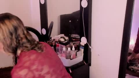 laurenn_111 online show from 05/26/26, 01:01