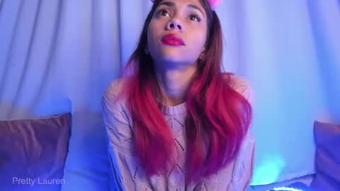 Lauren online show from 10/30/25, 04:03