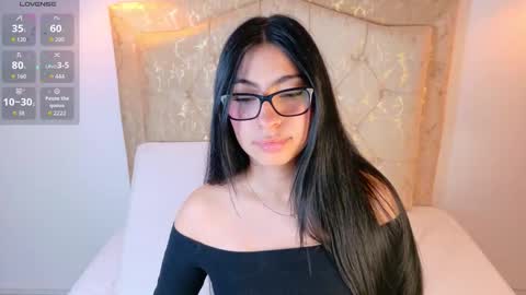 laurenn_smitth online show from 03/16/26, 12:53