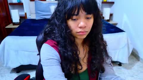 laurent online show from 11/22/25, 03:16