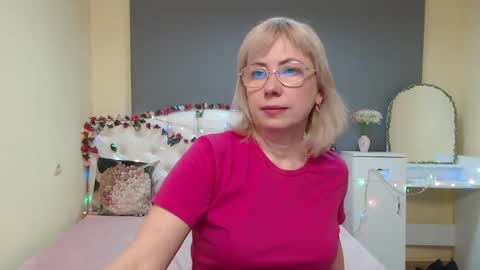 Lauren online show from 03/22/26, 12:19